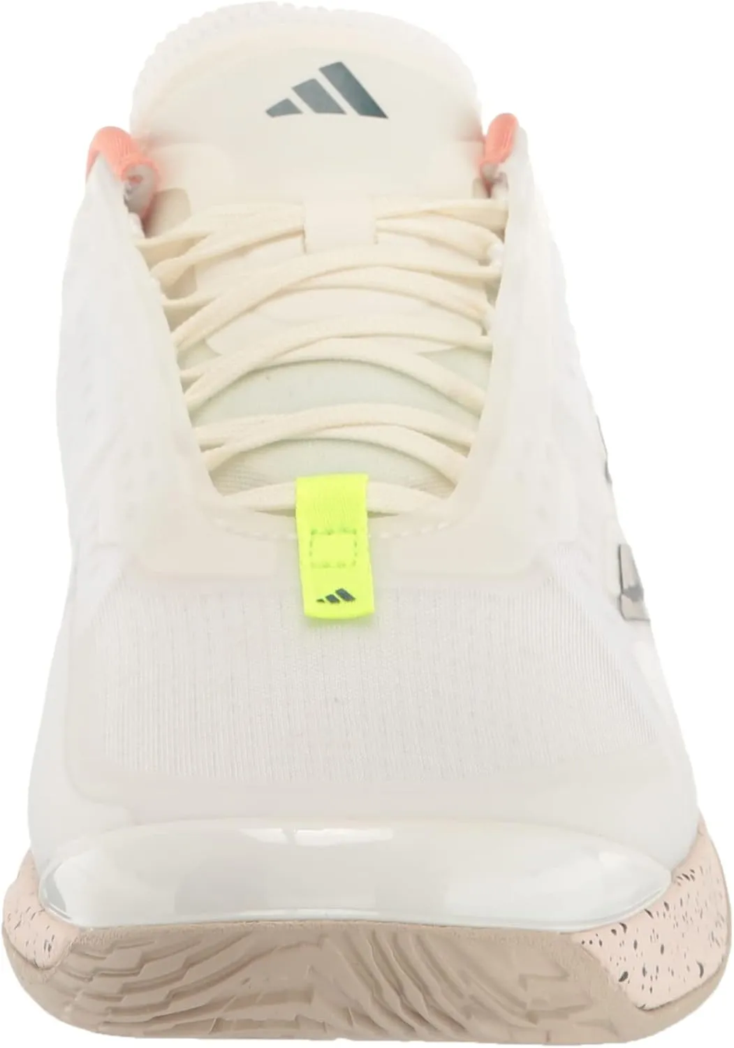 adidas Women's Avacourt Tennis Shoe