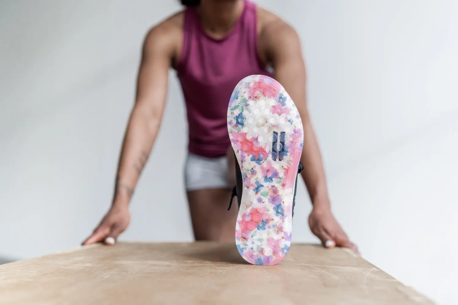 BLACK DAISY TRAINER (WOMEN'S)
