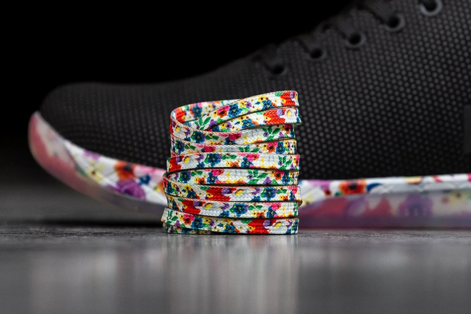 BLACK DAISY TRAINER (WOMEN'S)