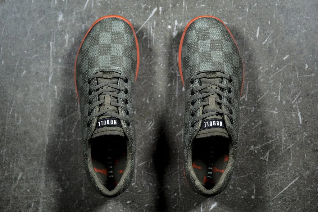 CHESS TRAINER (MEN'S)