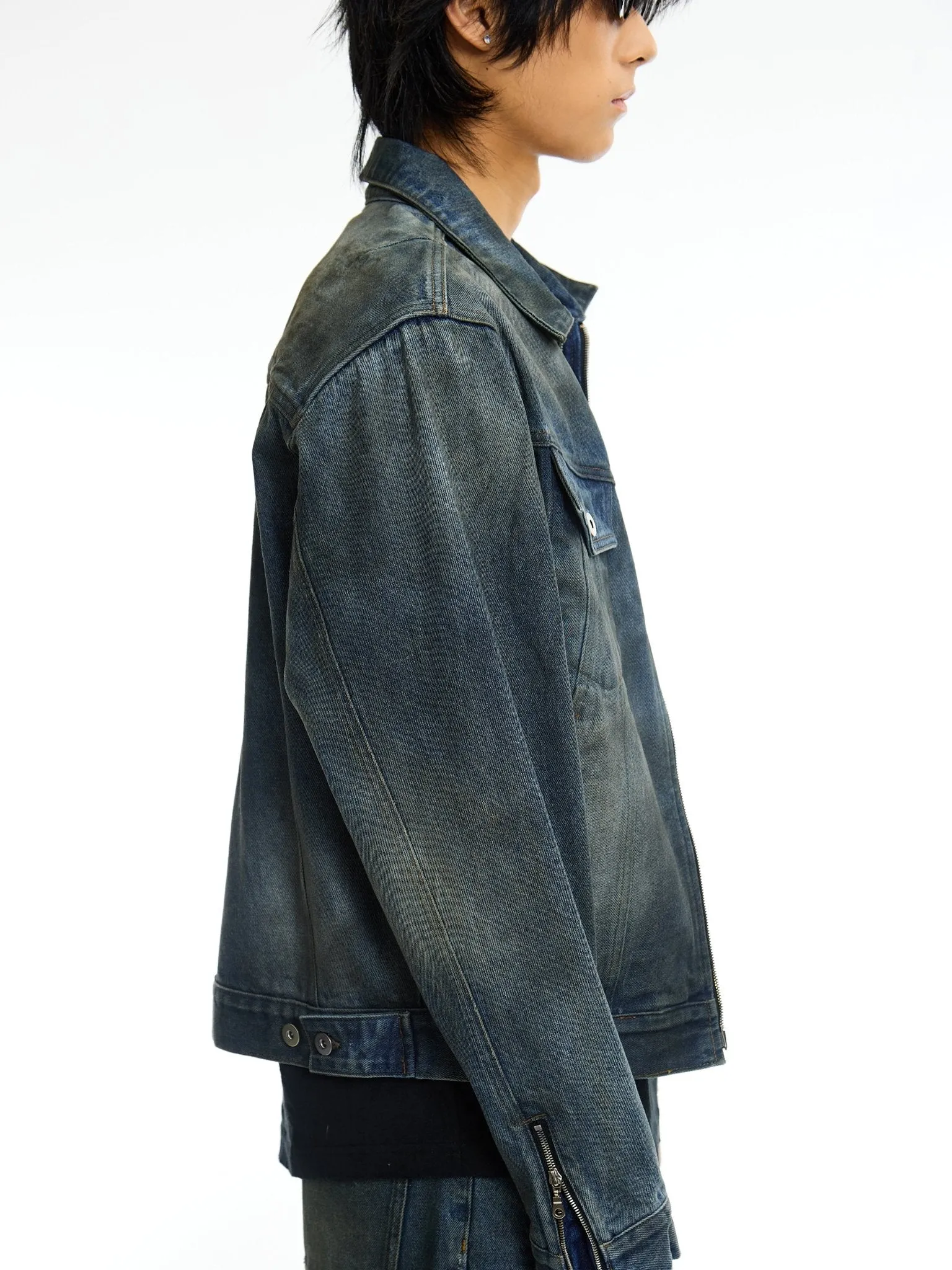 Dirty Denim Jacket in Blue