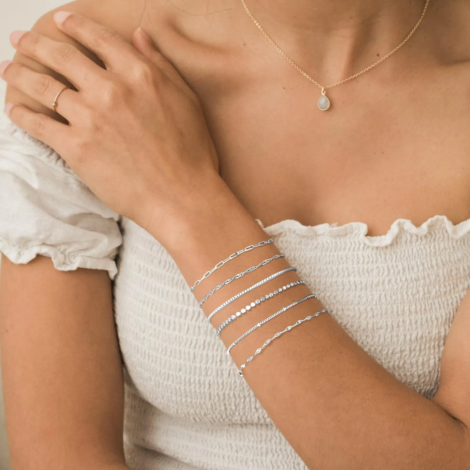 Gold Bracelets for Women 14k Real Gold Filled Bracelet Stack Non Tarnish Trendy Herringbone Paper Clip Figaro Bracelets for Womens Dainty Waterproof Stackable Gold Link Chain Bracelet Sets Jewelry Gift