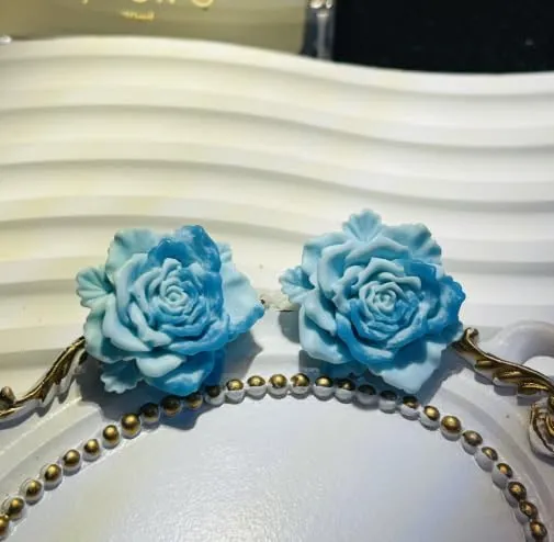 Handcrafted Gradient Double-color Rose resin Earrings - Unique Artisanal Flower Studs for Women