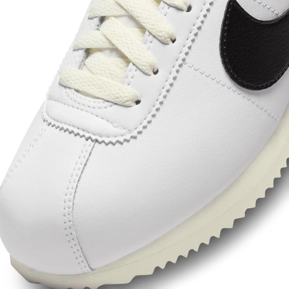 NIKE Women's Fashion Trainers