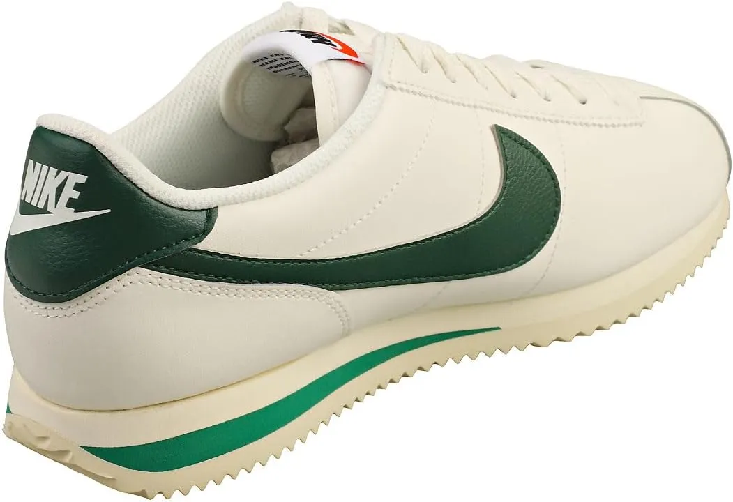 NIKE Women's Fashion Trainers