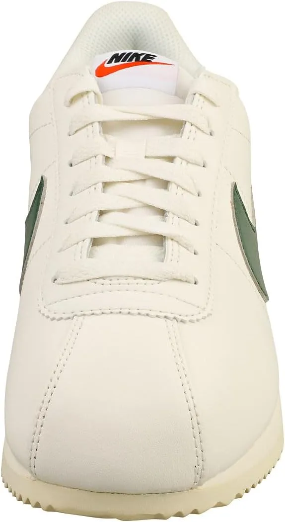 NIKE Women's Fashion Trainers