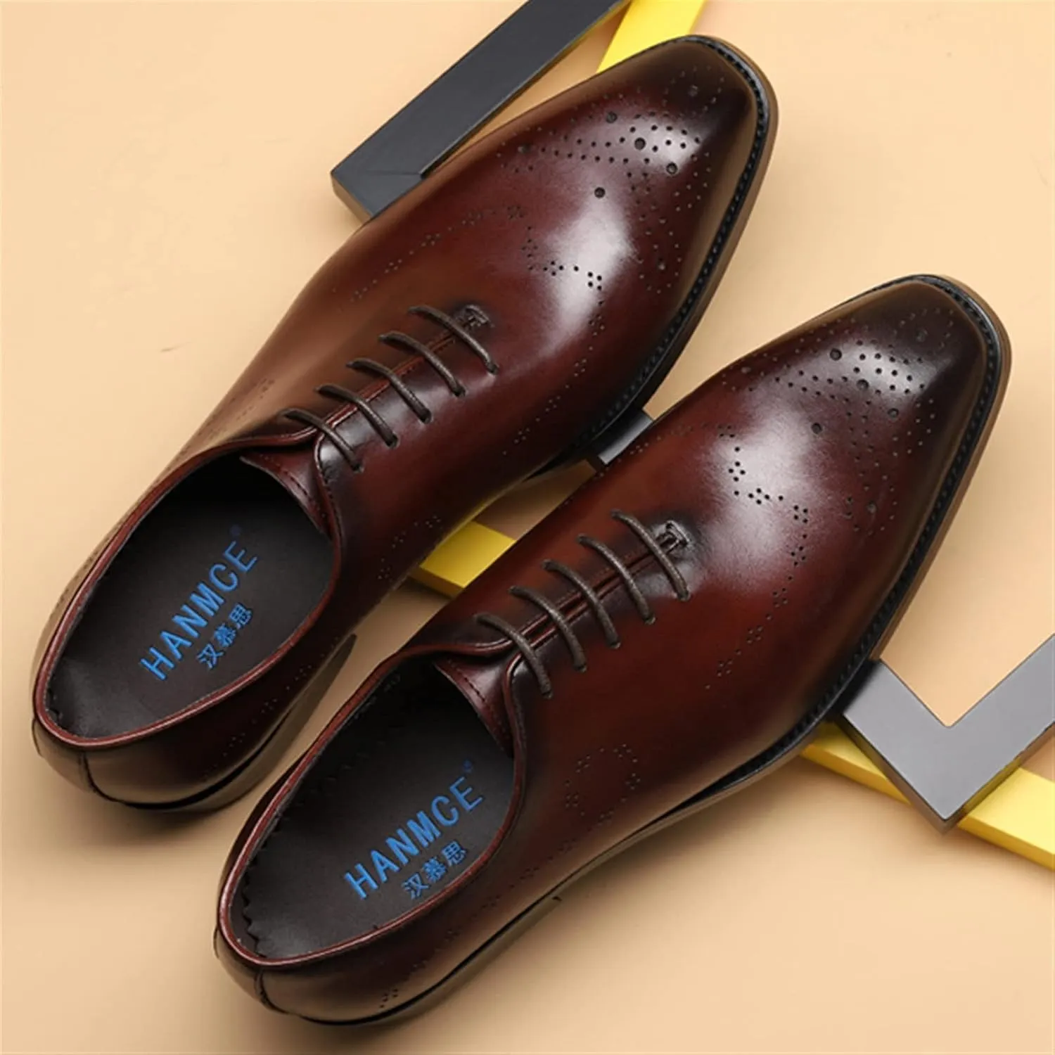 Single Season Dress Shoes for Men Lace Up Square Toe Brogue Embossed Cowhide Low Top Non Slip Resistant Rubber Sole Anti-Slip Business Very Popular Among Young People