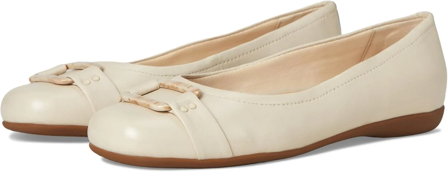 Trotters Women's Sizzle Flat