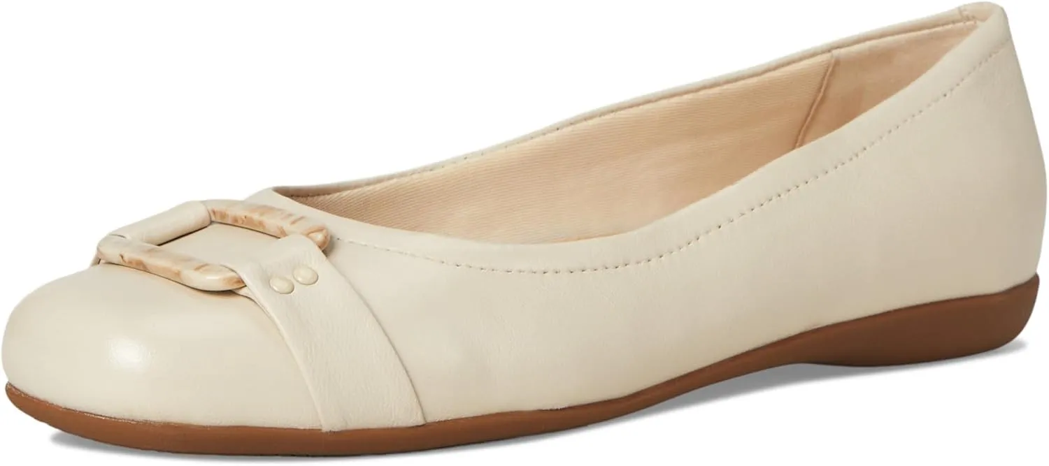 Trotters Women's Sizzle Flat
