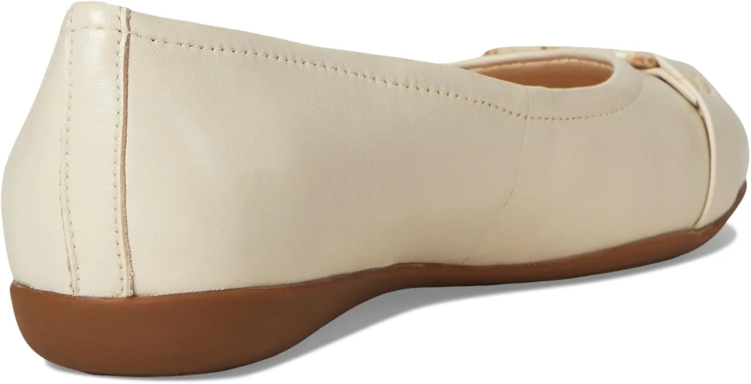 Trotters Women's Sizzle Flat