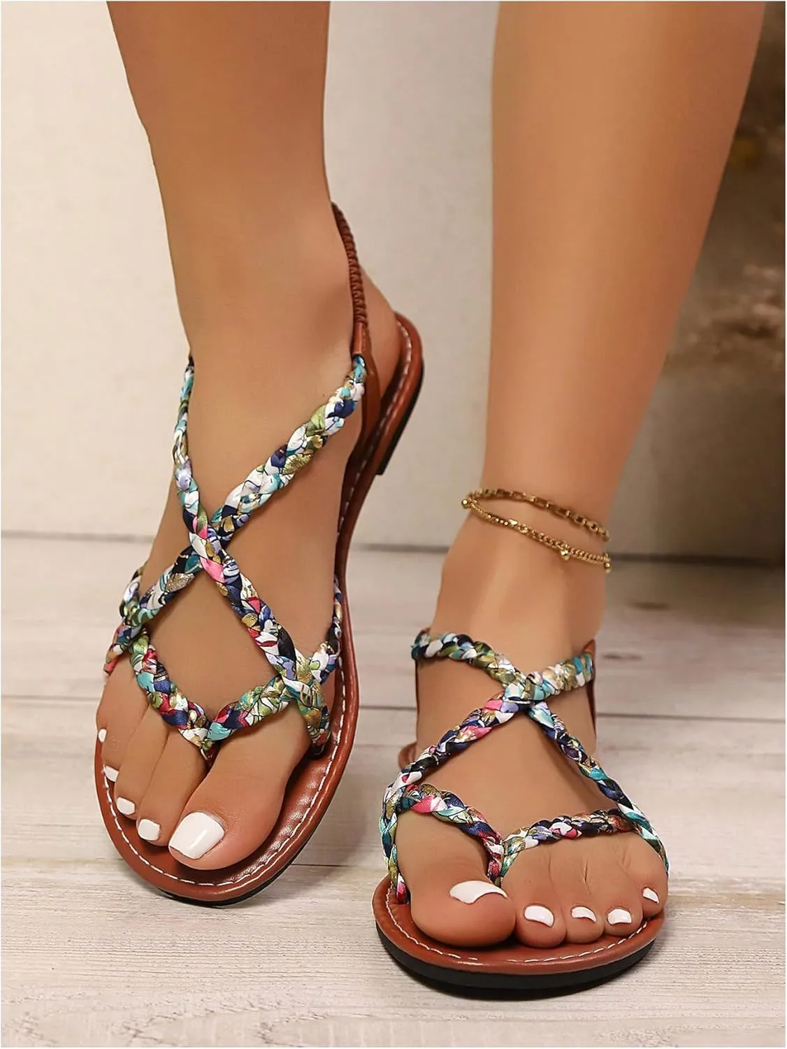 Verdusa Women's Flat Sandals Strappy Dressy Ankle Strap Casual Summer Thong Sandals for Beach