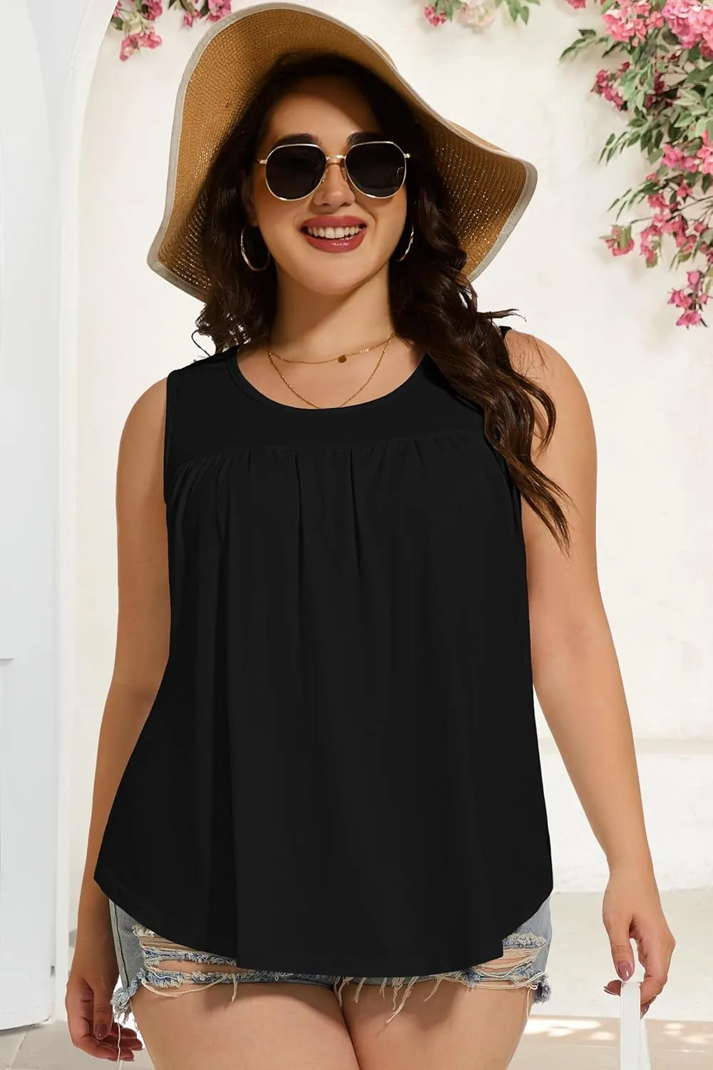 Women Plus Size Tank Top Casual Summer Tops Loose Fit Sleeveless T Shirts Trendy Crewneck Tunic Tees