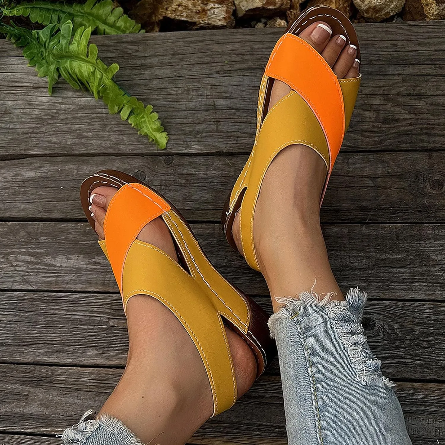 Women's Contrast Color Flat Sandals 2025, Crisscross Strap Open Toe Summer Shoes, Comfortable Orthopedic Sandals