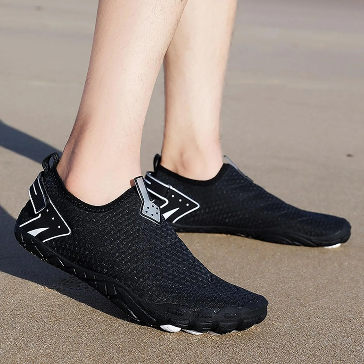Womens Walking Shoes Slip on Dressy Knitted Non Slip Vintage Wide Running Shoes Breathable Mesh Sports Workout Tennis Shoes Lightweight Fashion Sneakers