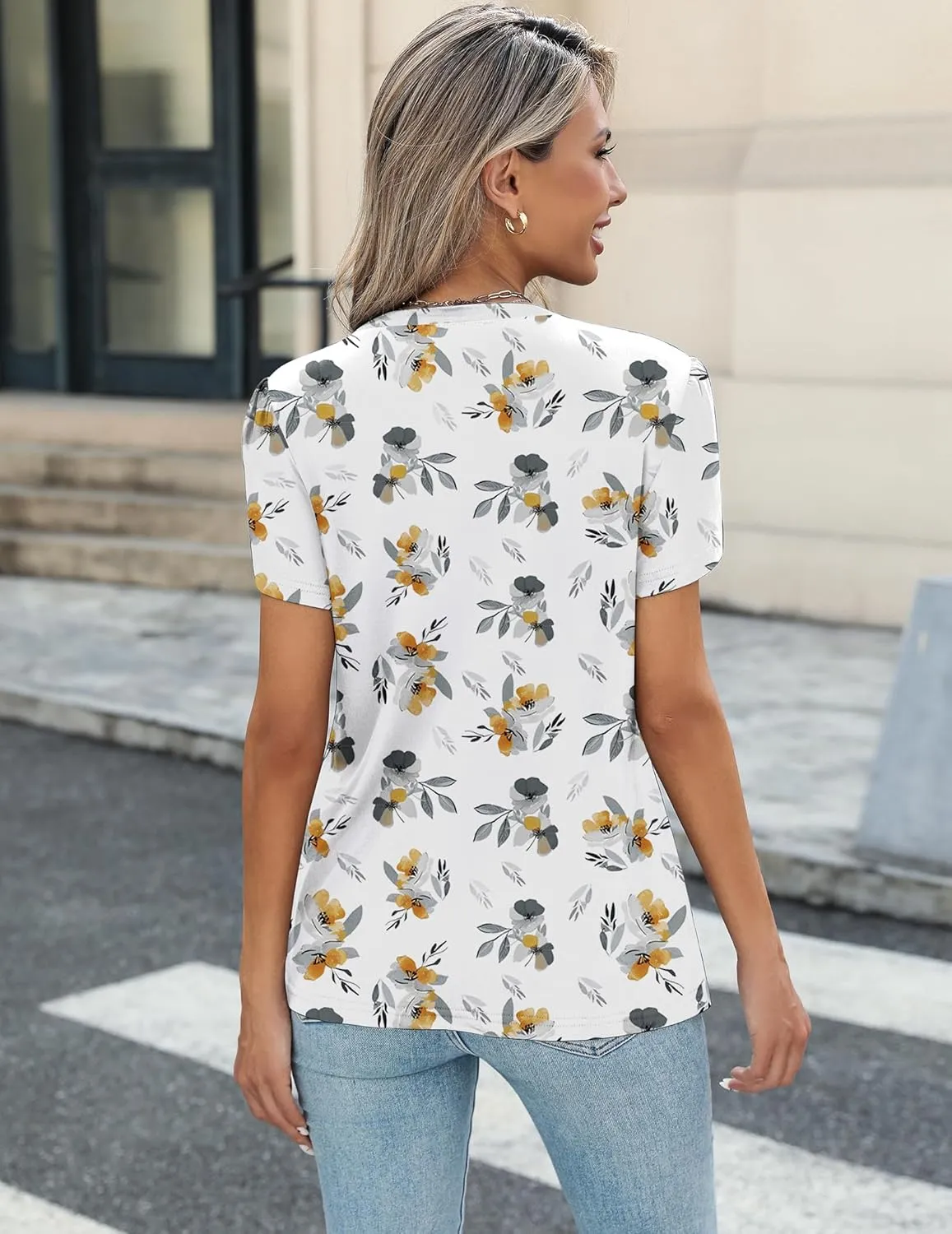 Zeagoo Womens Short Sleeve Tops Pleated Dressy Casual Crew Neck Summer Loose Shirts Blouses